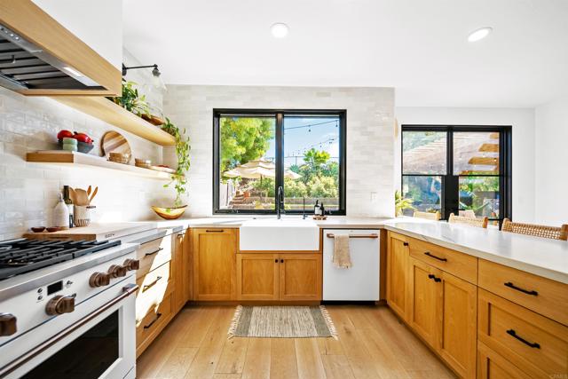 1413 Rivercrest Road, San Marcos CA: https://media.crmls.org/mediaz/3e43db63-6e57-4d98-bd41-d797d97de8fe.jpg