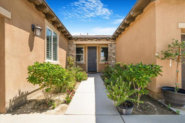 40804 Varese Street, Indio CA: https://media.crmls.org/mediaz/3e449816-d1af-4a83-84bc-8bdc6fa1b484.jpg