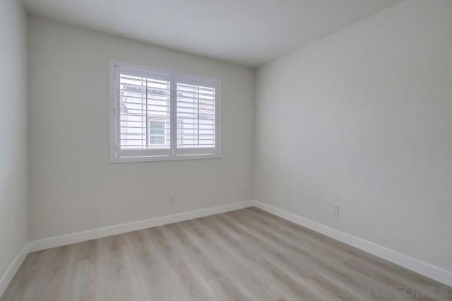 Image 11 of 39 For 12962 Peppergrass Creek Gate  43