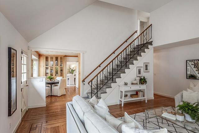 635 Occidental Avenue, San Mateo CA: https://media.crmls.org/mediaz/3e45d658-36d0-44c0-9cbb-c1ee772429ad.jpg
