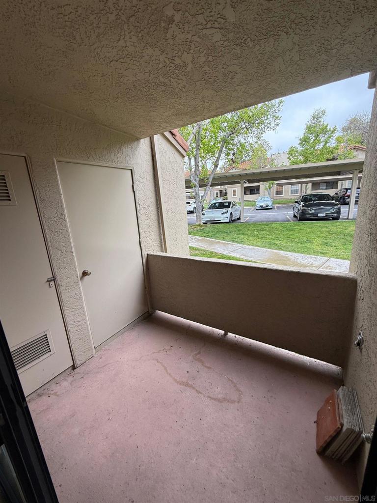 10369 Azuaga St - photo 15