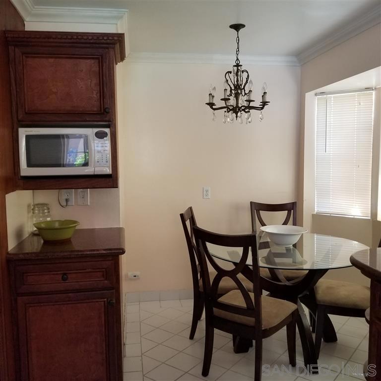 2164 Rosecrans - photo 18