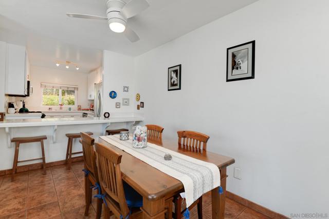 10790 Riderwood Ter, Santee CA: https://media.crmls.org/mediaz/3e4a44ff-3a0c-4b7b-a06c-a4349589535b.jpg