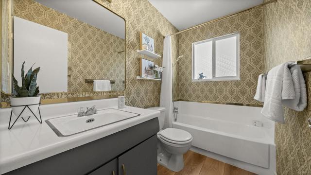 940 Kennard Way, Sunnyvale CA: https://media.crmls.org/mediaz/3e4ae89a-d596-4a8e-aa48-cf4016986f98.jpg
