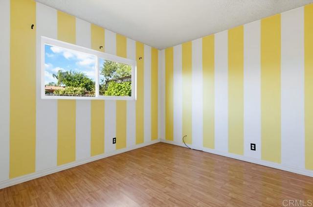 Detail Gallery Image 15 of 33 For 1237 Armstrong Cir, Escondido,  CA 92027 - 4 Beds | 2/1 Baths