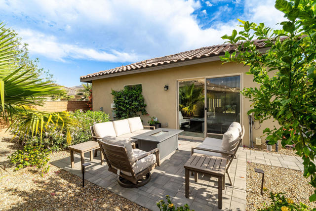 80034 Champions Way, La Quinta CA: https://media.crmls.org/mediaz/3e4bd213-5591-47a5-b731-6c2c10742618.jpg