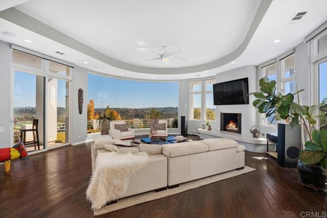 Detail Gallery Image 14 of 42 For 4628 Rancho Reposo, Del Mar,  CA 92014 - 4 Beds | 3/1 Baths