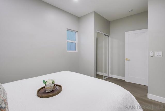 3122 Newell St, San Diego CA: https://media.crmls.org/mediaz/3e4f9394-47e2-4be0-8c3e-5c278b6b6261.jpg