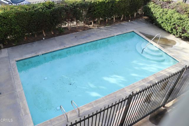 Detail Gallery Image 30 of 37 For 1450 Locust Ave #425,  Long Beach,  CA 90813 - 1 Beds | 1 Baths