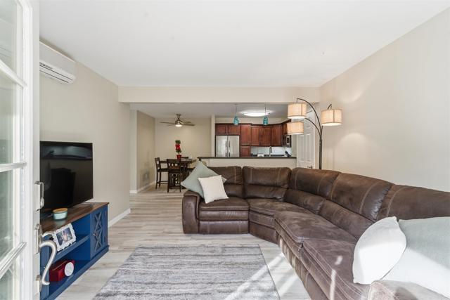 Detail Gallery Image 7 of 25 For 5402 Balboa Arms Dr #314,  San Diego,  CA 92117 - 2 Beds | 2 Baths