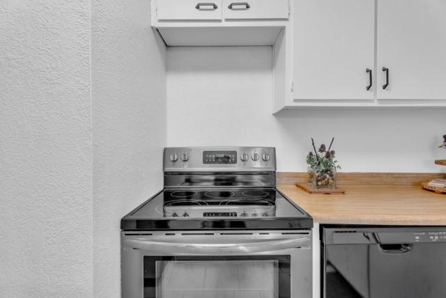 3550 Carter Drive, South San Francisco CA: https://media.crmls.org/mediaz/3e55087a-9c10-4ac1-9a57-cdfb6aa2ff91.jpg
