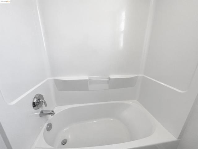 789 King Palm Ln, Brentwood CA: https://media.crmls.org/mediaz/3e567387-58d6-4672-af6e-8eaf4cfd0ef3.jpg