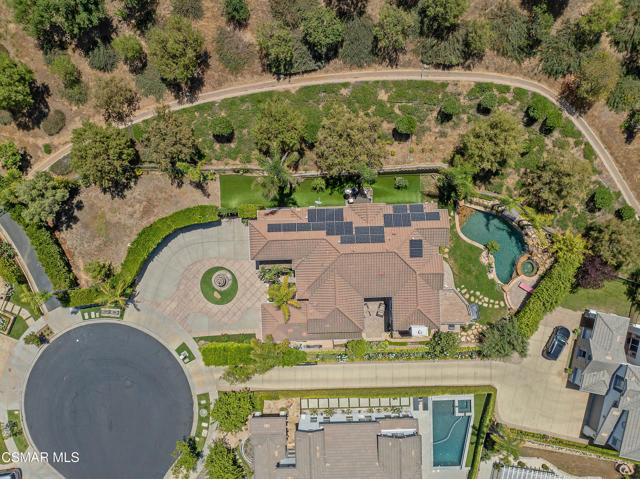 3269 Morning Ridge Avenue, Thousand Oaks CA: https://media.crmls.org/mediaz/3e5680a7-136d-4a7a-9367-2b29dd282186.jpg