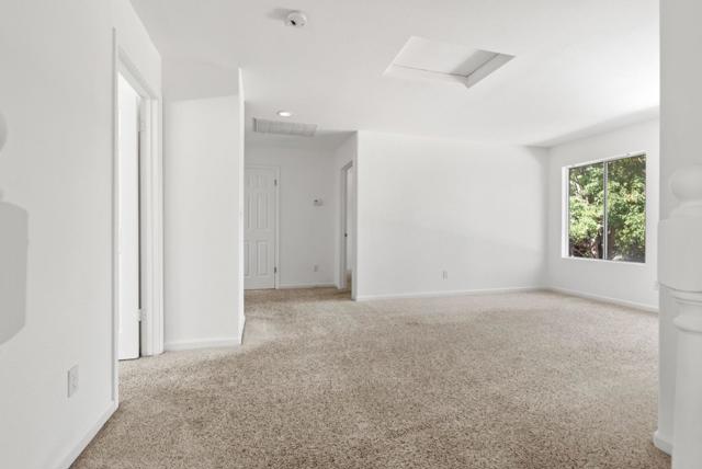 Image 14 of 31 For 645 Fisher Circle