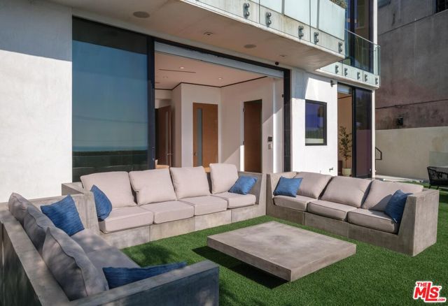 Drew Fenton | 17816 Porto Marina Way Pacific Palisades CA | MLS: 7418600