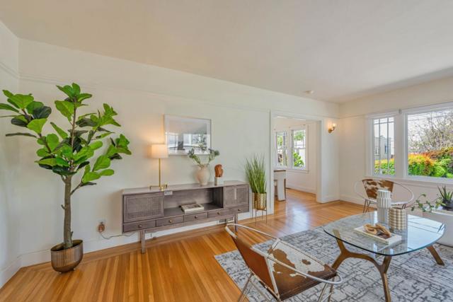 1585 Arch Street, Berkeley CA: https://media.crmls.org/mediaz/3e5989d4-a950-45af-b298-0738e2b83122.jpg