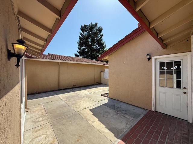835 Saraband Way, San Jose CA: https://media.crmls.org/mediaz/3e59b7c1-a893-4df8-975f-48a536855376.jpg