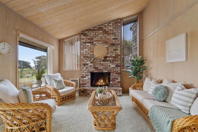 66 Avocet Circle, Watsonville CA: https://media.crmls.org/mediaz/3e5a8f64-475b-440c-8618-b75652ea06fd.jpg