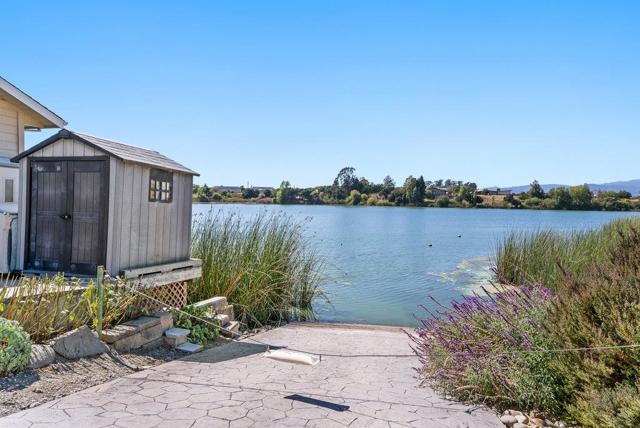 345 Cutter Lane, Watsonville CA: https://media.crmls.org/mediaz/3e5b31bf-2b5b-4dba-ba6e-d2d49ac69313.jpg