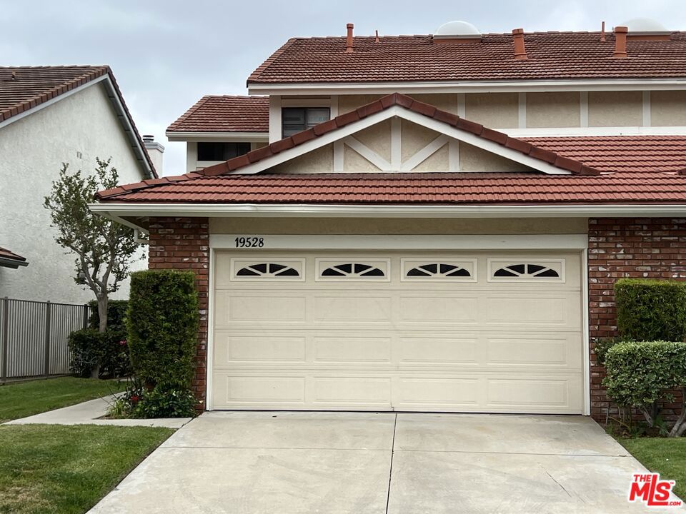 19528 Eagle Ridge Lane