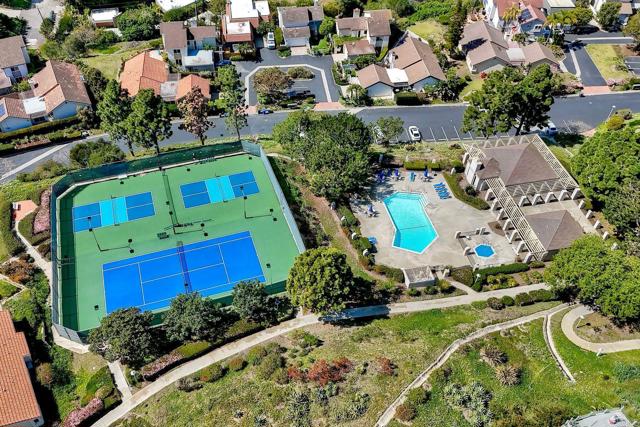 Detail Gallery Image 26 of 32 For 1729 Gascony Rd, Encinitas,  CA 92024 - 3 Beds | 2 Baths