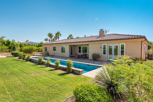 69727 Camino Pacifico, Rancho Mirage CA: https://media.crmls.org/mediaz/3e5c3c42-1418-40e1-8a3f-f3224ada3450.jpg
