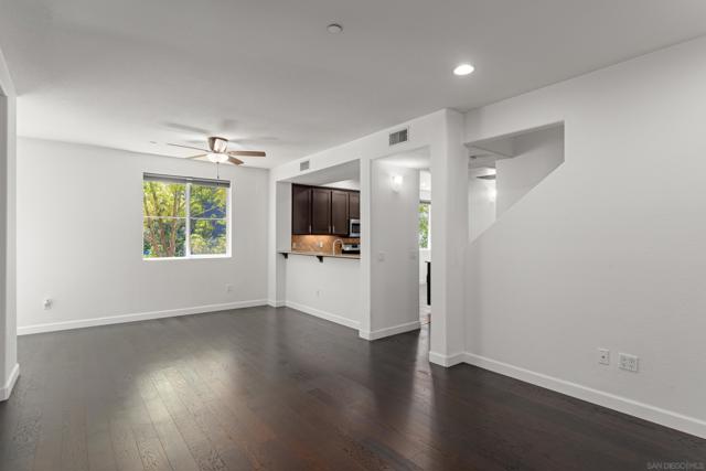 4952 Haight Terrace, San Diego CA: https://media.crmls.org/mediaz/3e5cbf18-1fdf-4fa4-817e-6868473511e9.jpg