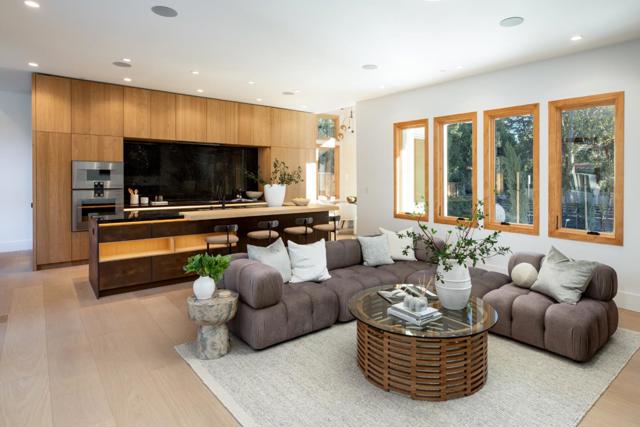 1307 University Avenue, Palo Alto CA: https://media.crmls.org/mediaz/3e5d693f-030e-4a8d-8360-b01e3954e631.jpg