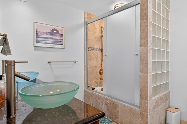 42529 Adams Street, Bermuda Dunes CA: https://media.crmls.org/mediaz/3e5dcf43-0713-4c49-914e-e68f4fd026ad.jpg