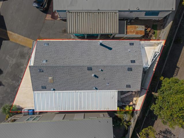 6460 Convoy Court, San Diego CA: https://media.crmls.org/mediaz/3e5e204d-8069-48b2-8318-2f7ce2bd3ff8.jpg