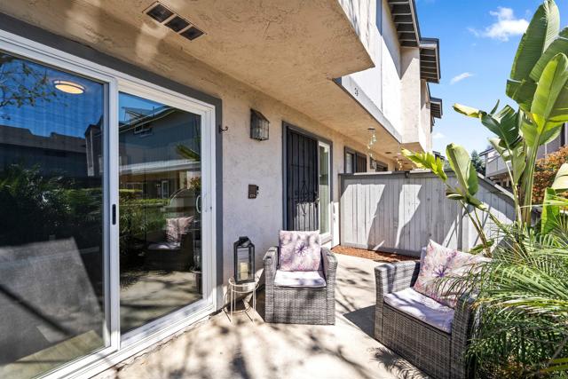 Detail Gallery Image 2 of 30 For 2135 E Valley #28,  Escondido,  CA 92027 - 2 Beds | 2 Baths