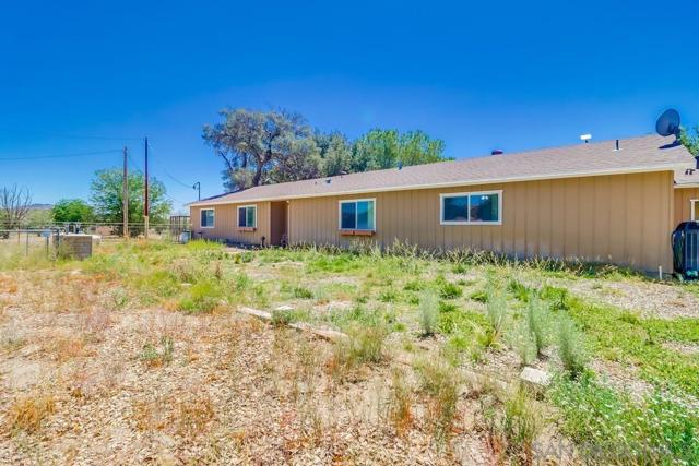 2920 Ribbonwood Rd, Boulevard CA: https://media.crmls.org/mediaz/3e5e6b1d-3509-4b85-8da9-cbee6773f448.jpg