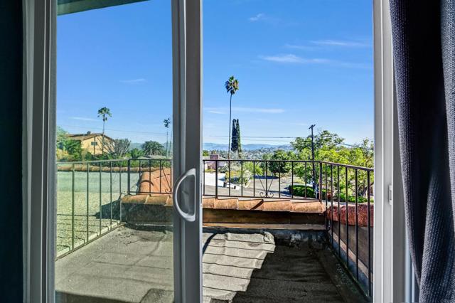 Detail Gallery Image 20 of 28 For 735 S Upas St, Escondido,  CA 92025 - 4 Beds | 2 Baths