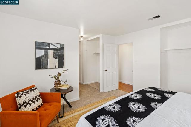 1950 Emerald St, Concord CA: https://media.crmls.org/mediaz/3e5e8c7b-69c7-453e-a893-3008e3bf1b93.jpg