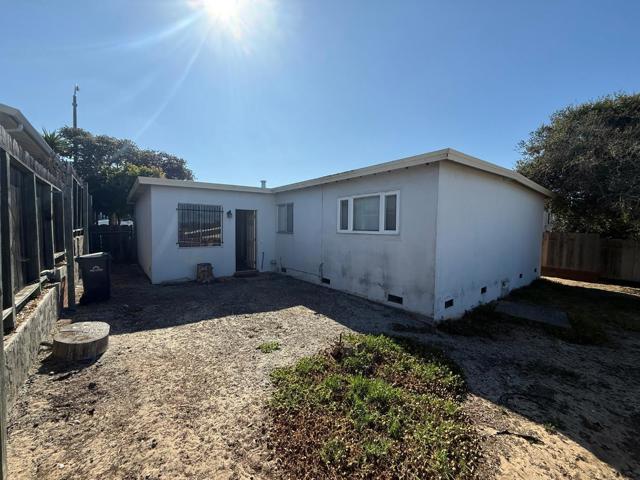 1615 Luzern Street, Seaside CA: https://media.crmls.org/mediaz/3e62ca58-bec9-4cba-bb51-8486e3fdc9dc.jpg