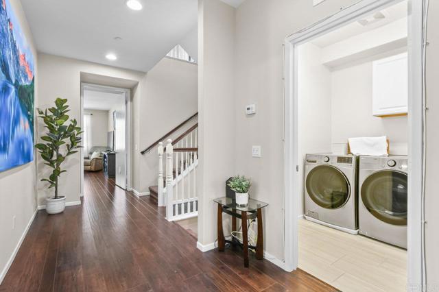 Detail Gallery Image 4 of 34 For 1310 Santa Liza Ave #8,  Chula Vista,  CA 91913 - 4 Beds | 4 Baths