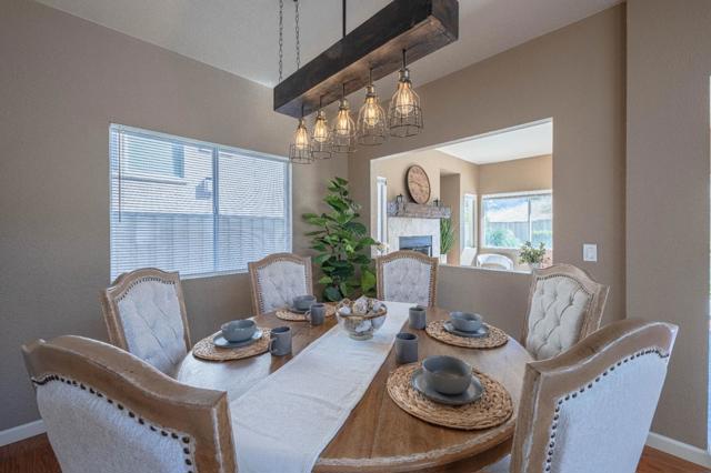 27320 Bavella Way, Salinas CA: https://media.crmls.org/mediaz/3e645ac2-b354-4008-9050-6a584a398b51.jpg