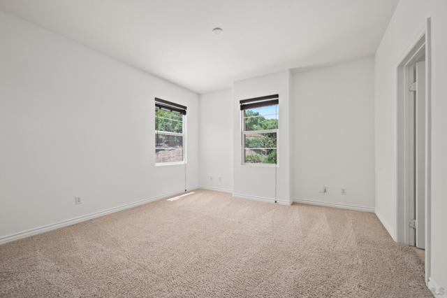 1272 Chateau Montelena, Bonsall CA: https://media.crmls.org/mediaz/3e654b5e-e735-4975-bdc7-ecb4d95e9f23.jpg