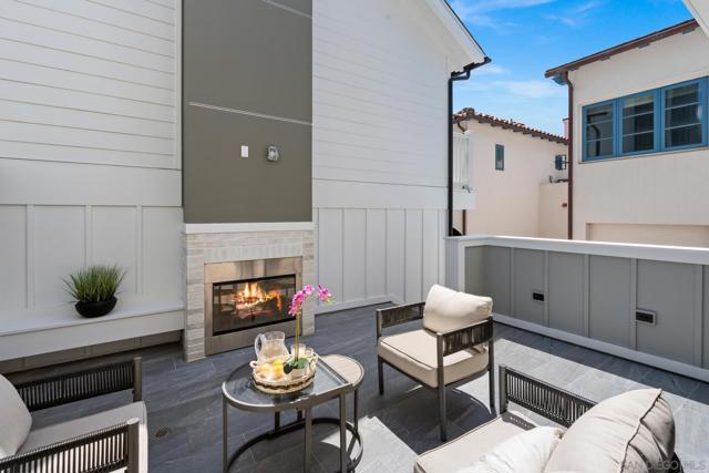 Image 3 of 20 For 762 F Avenue