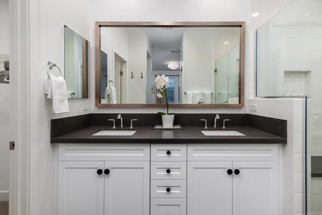 Detail Gallery Image 27 of 46 For 1115 Sea Glass Way, Oceanside,  CA 92054 - 2 Beds | 2/1 Baths