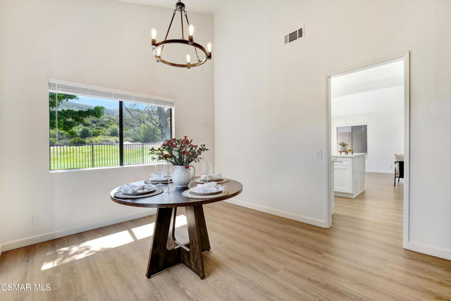 4188 Minnecota Drive, Thousand Oaks CA: https://media.crmls.org/mediaz/3e677f2a-3f31-4248-a90a-2d7150a50c64.jpg