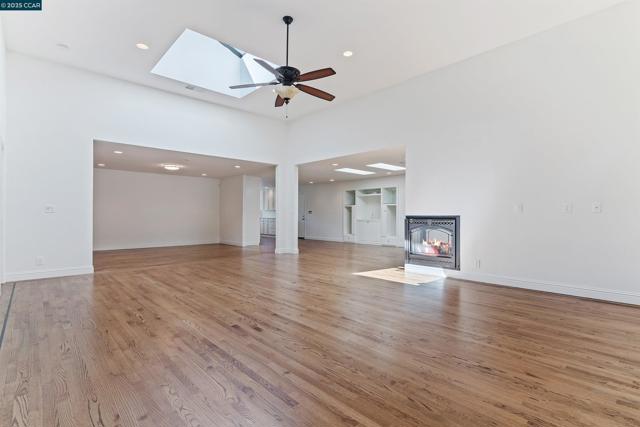 225 Rheem Blvd, Moraga CA: https://media.crmls.org/mediaz/3e6ba62f-93d7-4884-8c47-7d5f70e741a8.jpg