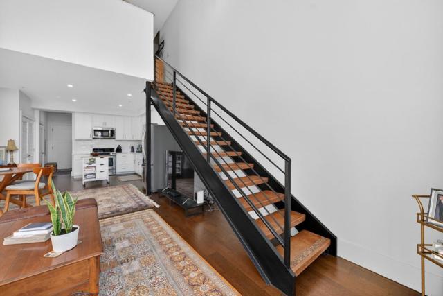 925 The Alameda, San Jose CA: https://media.crmls.org/mediaz/3e6baef1-2d05-4136-bf8a-e16ccf394b0e.jpg