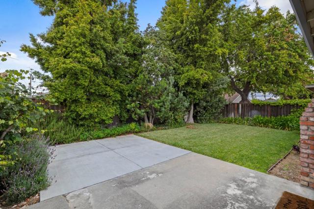 465 E McKinley Avenue, Sunnyvale CA: https://media.crmls.org/mediaz/3e6c4fc8-6ec2-4976-8102-3403c50a7c0c.jpg