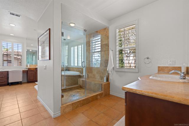 571 Lynwood Dr., Encinitas CA: https://media.crmls.org/mediaz/3e6d2459-eced-45fd-9613-a4a56a9cdbed.jpg