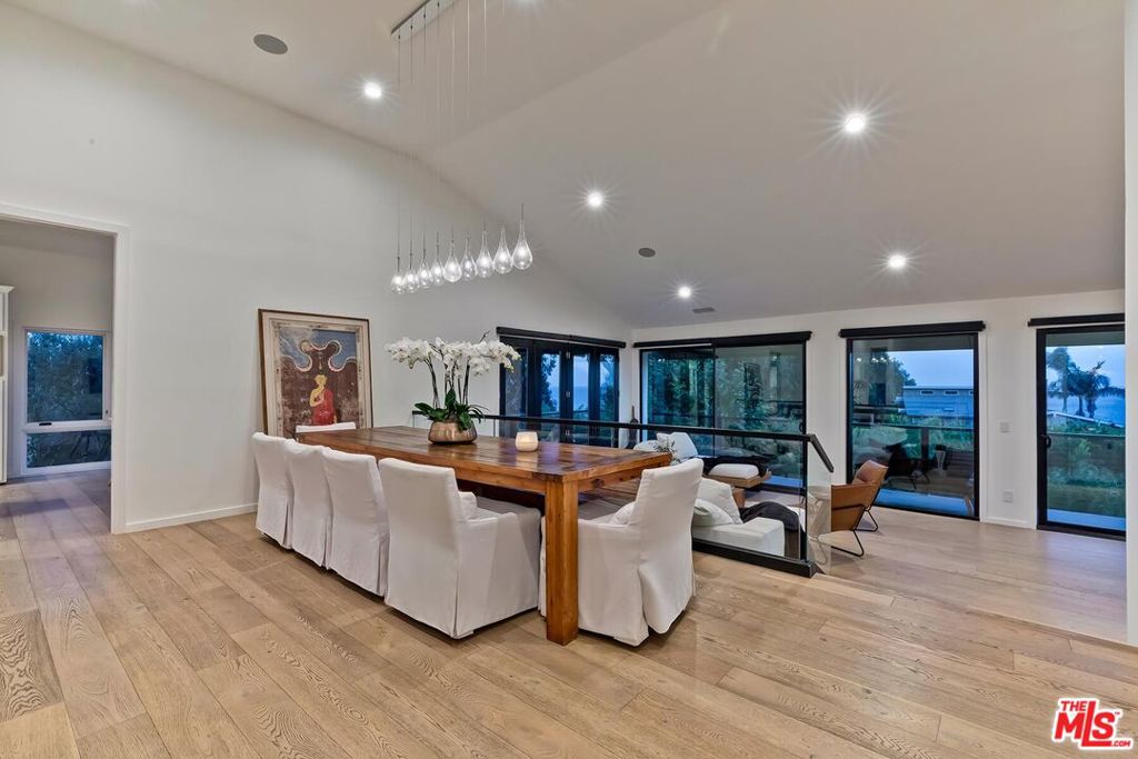 MLS #26985233 image #38
