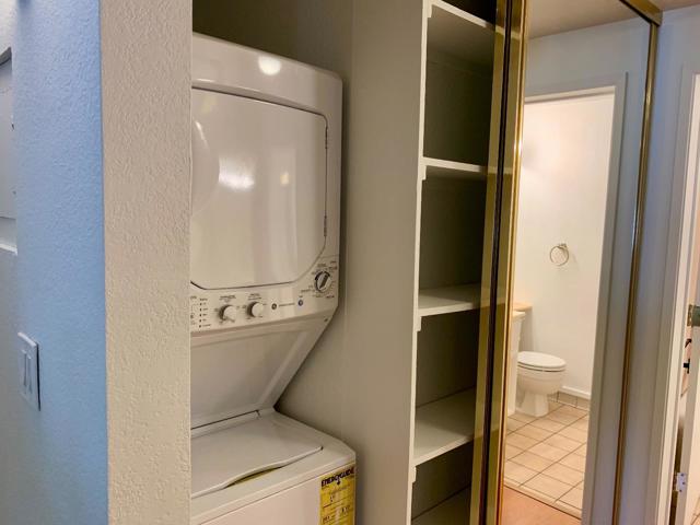 5693 Makati Circle, San Jose CA: https://media.crmls.org/mediaz/3e6ea829-90f4-4c76-abc6-7b90d405ded9.jpg
