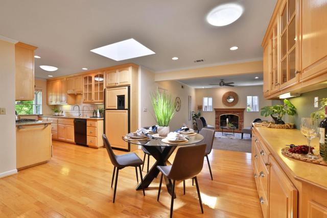 1057 Weyburn Lane, San Jose CA: https://media.crmls.org/mediaz/3e6f20d5-5799-41bd-a0f5-6ba07b991fda.jpg