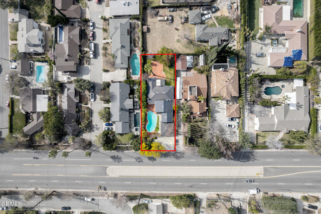 4917 Angeles Crest Highway, La Canada Flintridge CA: https://media.crmls.org/mediaz/3e70a98e-9f25-4464-a8d2-ed995485c3e0.jpg