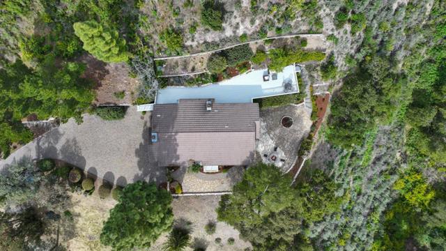 31475 Via Las Rosas, Carmel Valley CA: https://media.crmls.org/mediaz/3e7144a4-ce30-4952-b50b-2dab81454a01.jpg